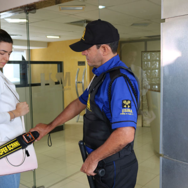 Controle de Entrada